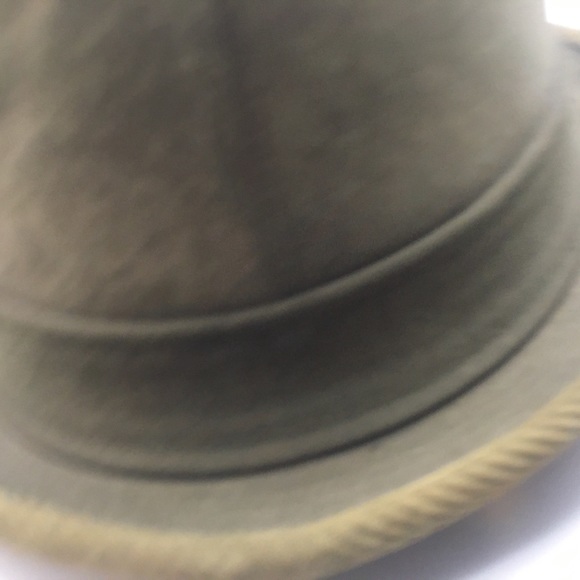 Vintage Genuine Suede Fedora or Bucket Hat W/ Feathers Hush Puppies - Picture 2 of 4